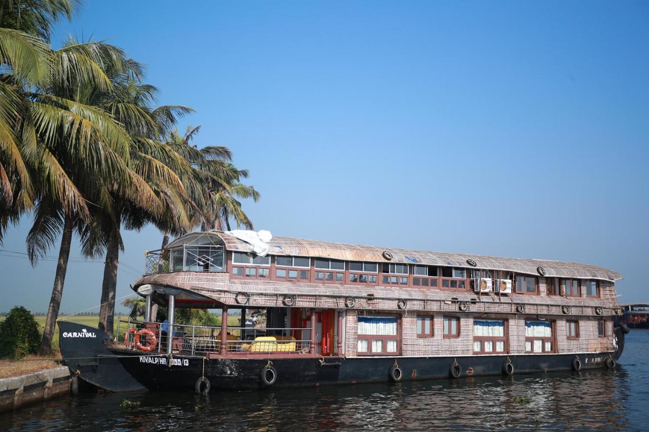 Friends Cruise, Nightstay Houseboat Alappuzha Exterior photo